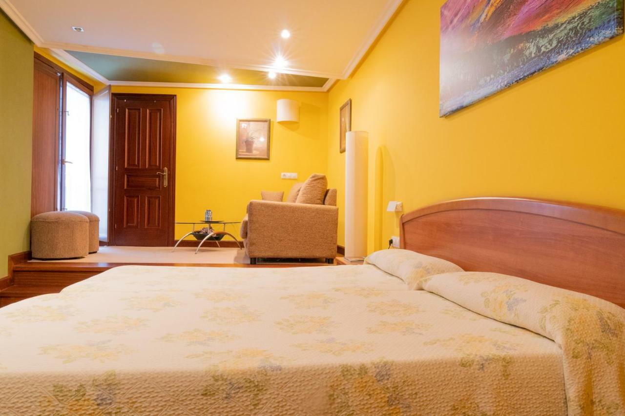 Gran Hotel Rural Cela Belmonte De Miranda Extérieur photo